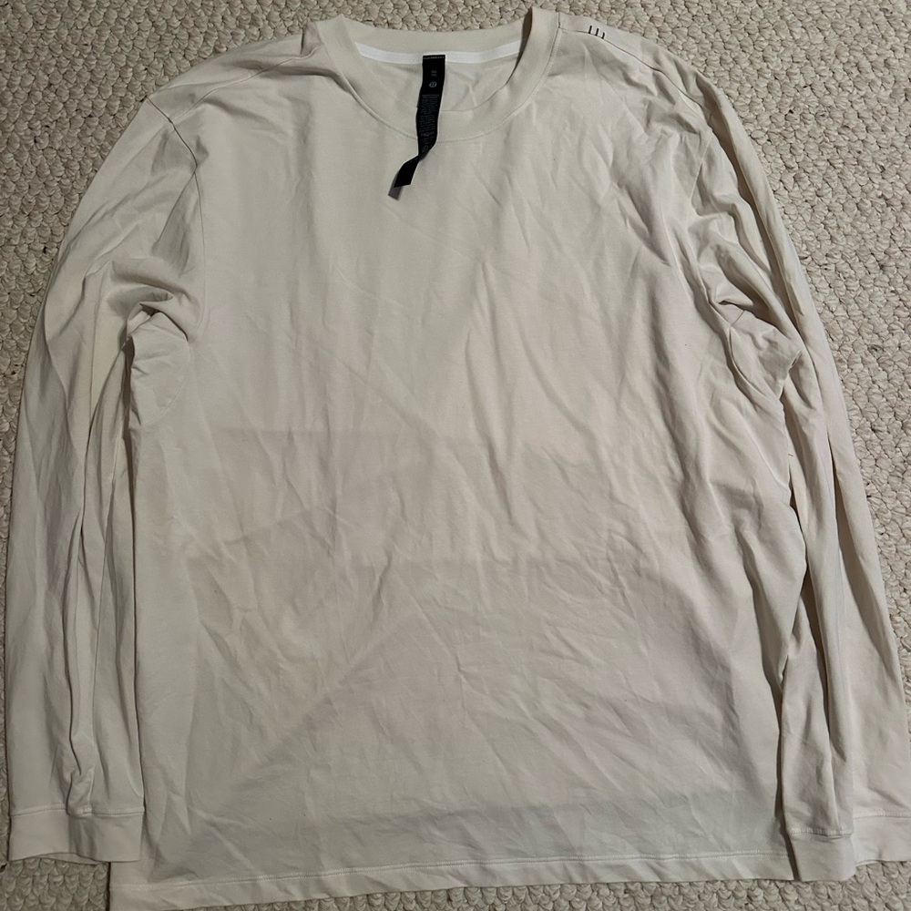 lululemon athletica Men's Off-White Long Sleeve Tee